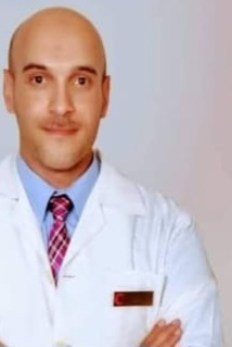 دكتور علي محمد ابو الفتح استشاري جراحات العظام والمفاصل